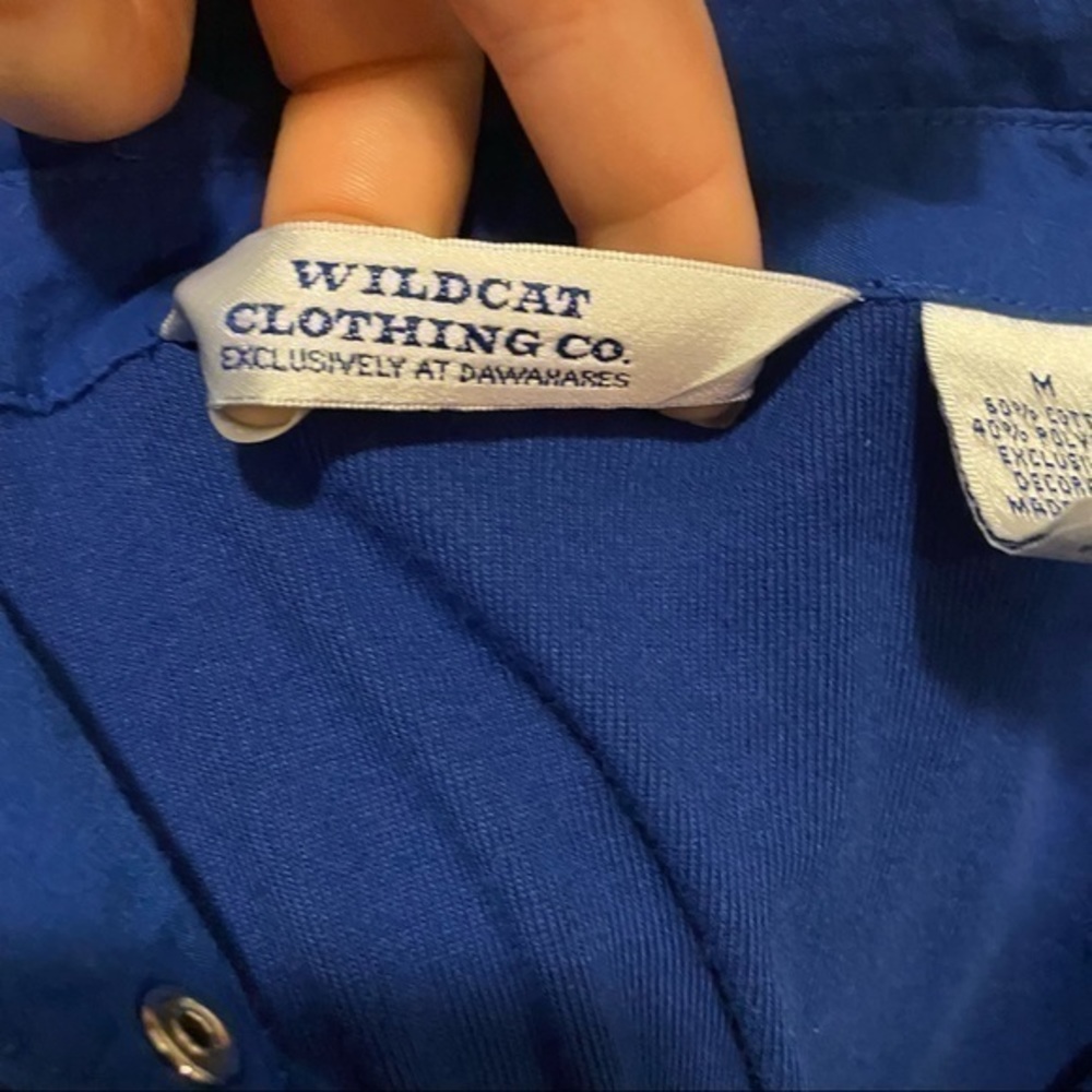 •Wildcat Clothing Co• 3/4 length sleeve Kentucky wildcats top - Picture 7 of 8
